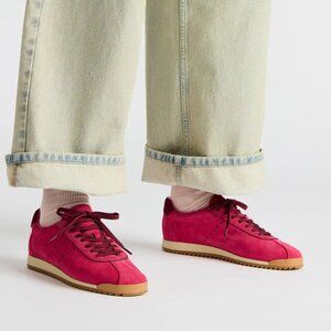 NEW STEVE MADDEN Suede Mirage Sneakers in HOT PINK for women 1025 3t7